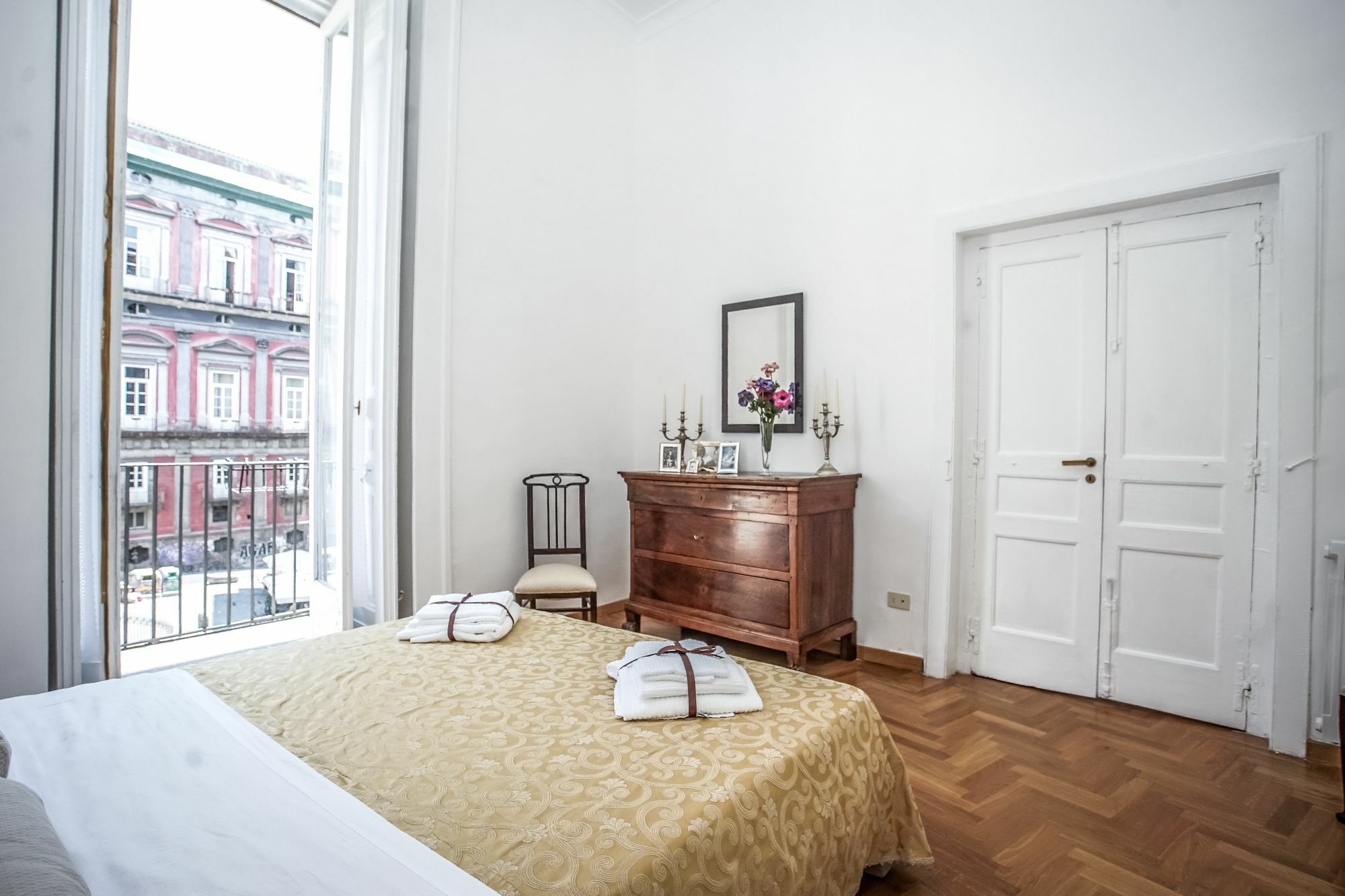 Casa Napoletana - San Domenico Apartment Naples Exterior photo
